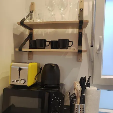 民宿 Bonito Estudio Con Garaje 毕尔巴鄂