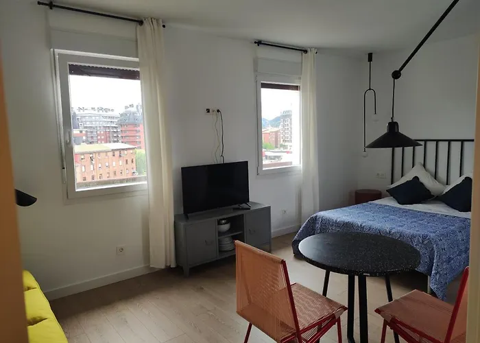 Séjour chez l'habitant Bonito Estudio Con Garaje *